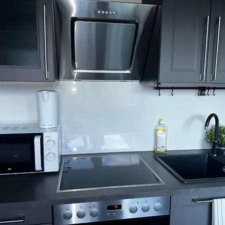 Apartamento Schoenes 1,5 Mit Balkon In Frintrop